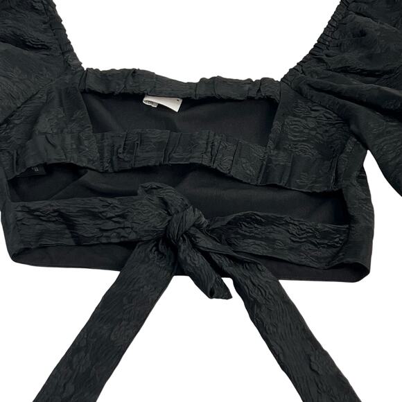 ASTR The Label Tassia Jacquard Puff Sleeve Tie Back Black Top SZ L NWT Romantic - Picture 8 of 14